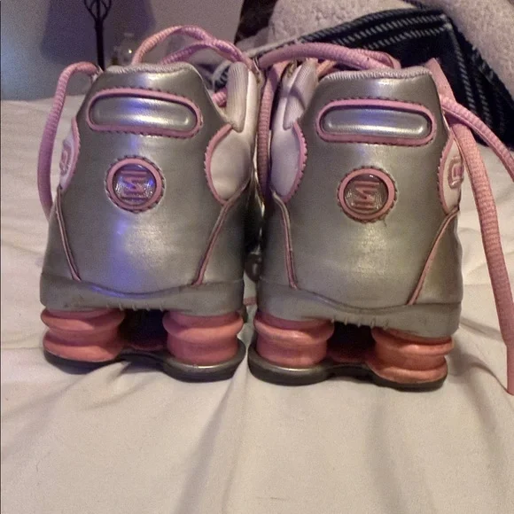 Nike Shox Women's Pink and Silver Athletic Shoes - Picture 8 of 12